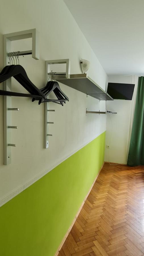 Guesthouse Osvald Zirovnica Ngoại thất bức ảnh