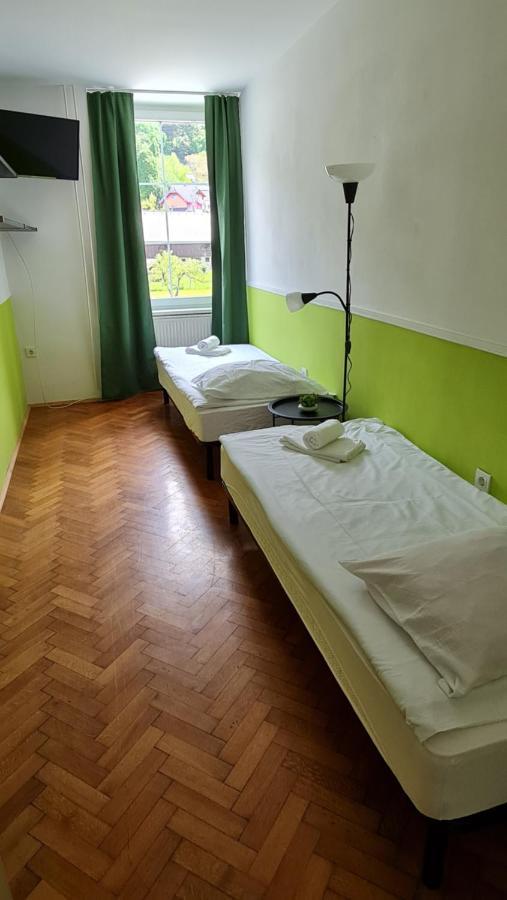 Guesthouse Osvald Zirovnica Ngoại thất bức ảnh