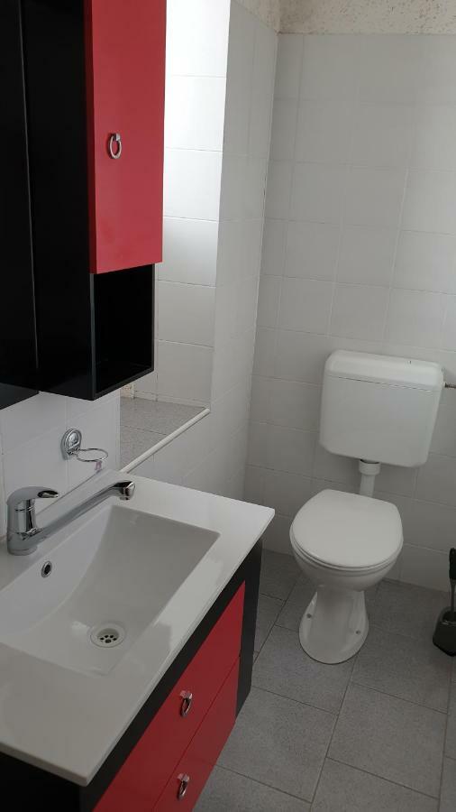 Guesthouse Osvald Zirovnica Ngoại thất bức ảnh