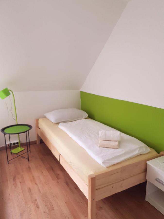 Guesthouse Osvald Zirovnica Ngoại thất bức ảnh