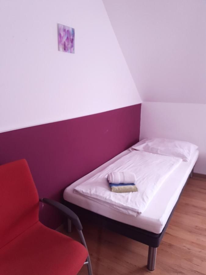 Guesthouse Osvald Zirovnica Ngoại thất bức ảnh